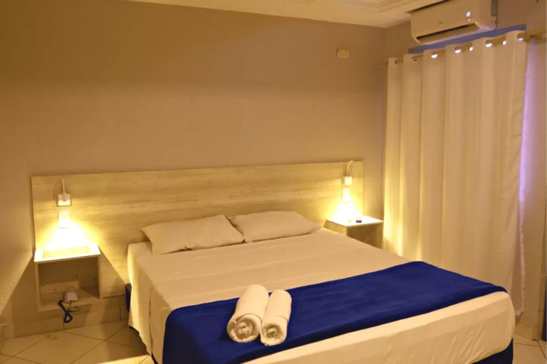 quarto standard lamour hotel (3)
