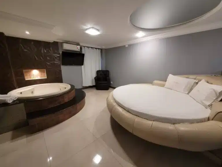 quarto master L'maour Taguatinga DF